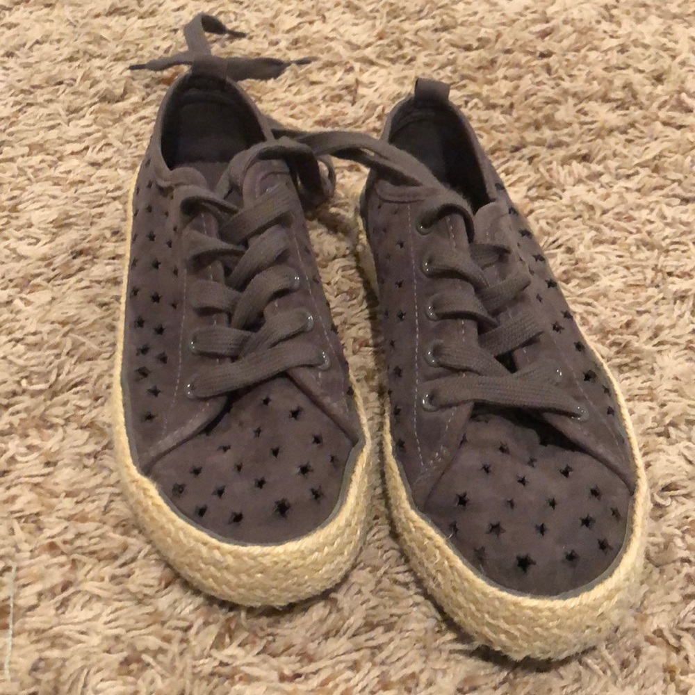 Star casual shoe